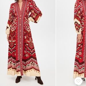 FARM Rio Ainika Pineapple Ikat Maxi Dress